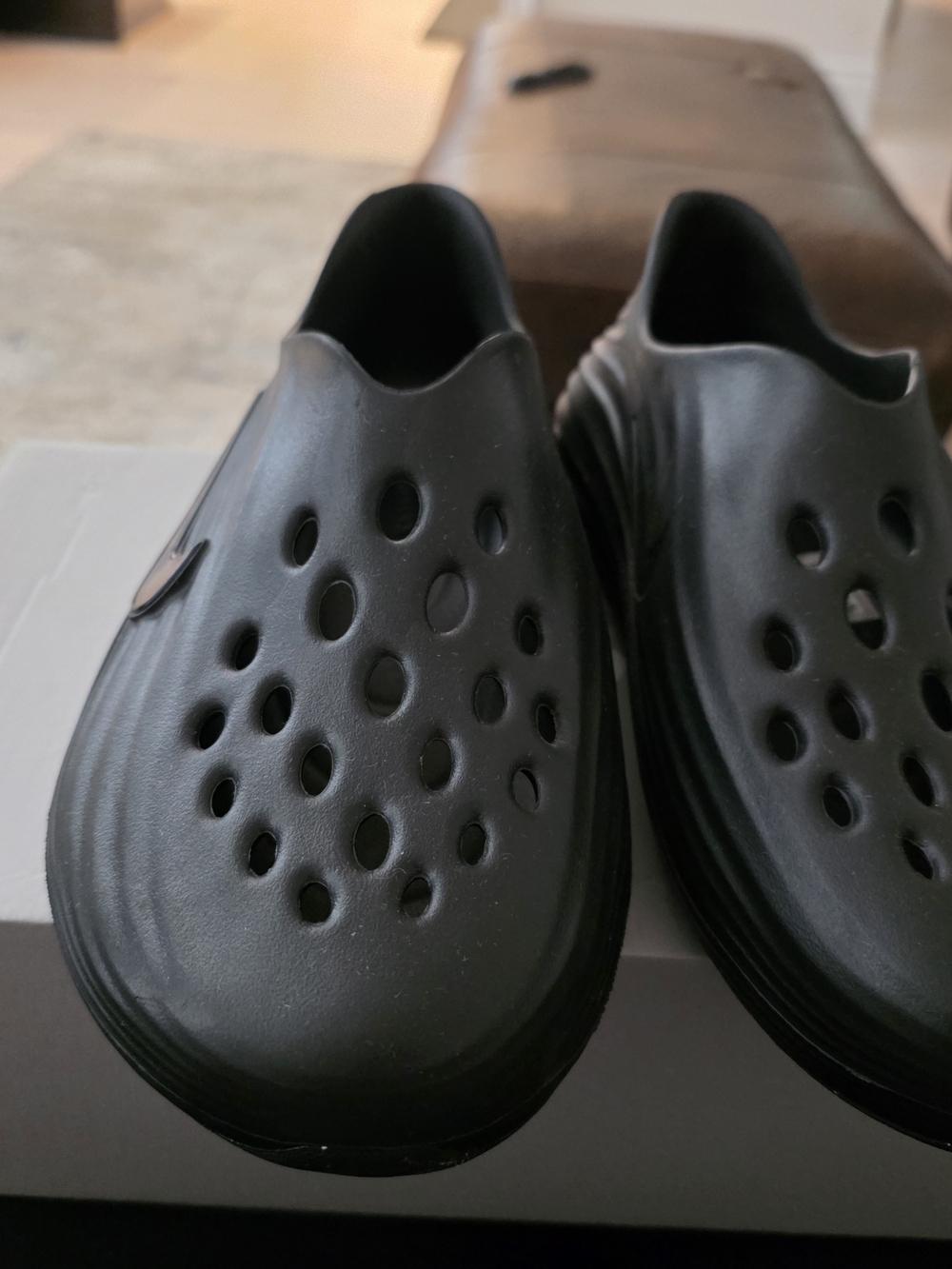 Nike Men's Black Ventilated Slip-On Clog Sandals